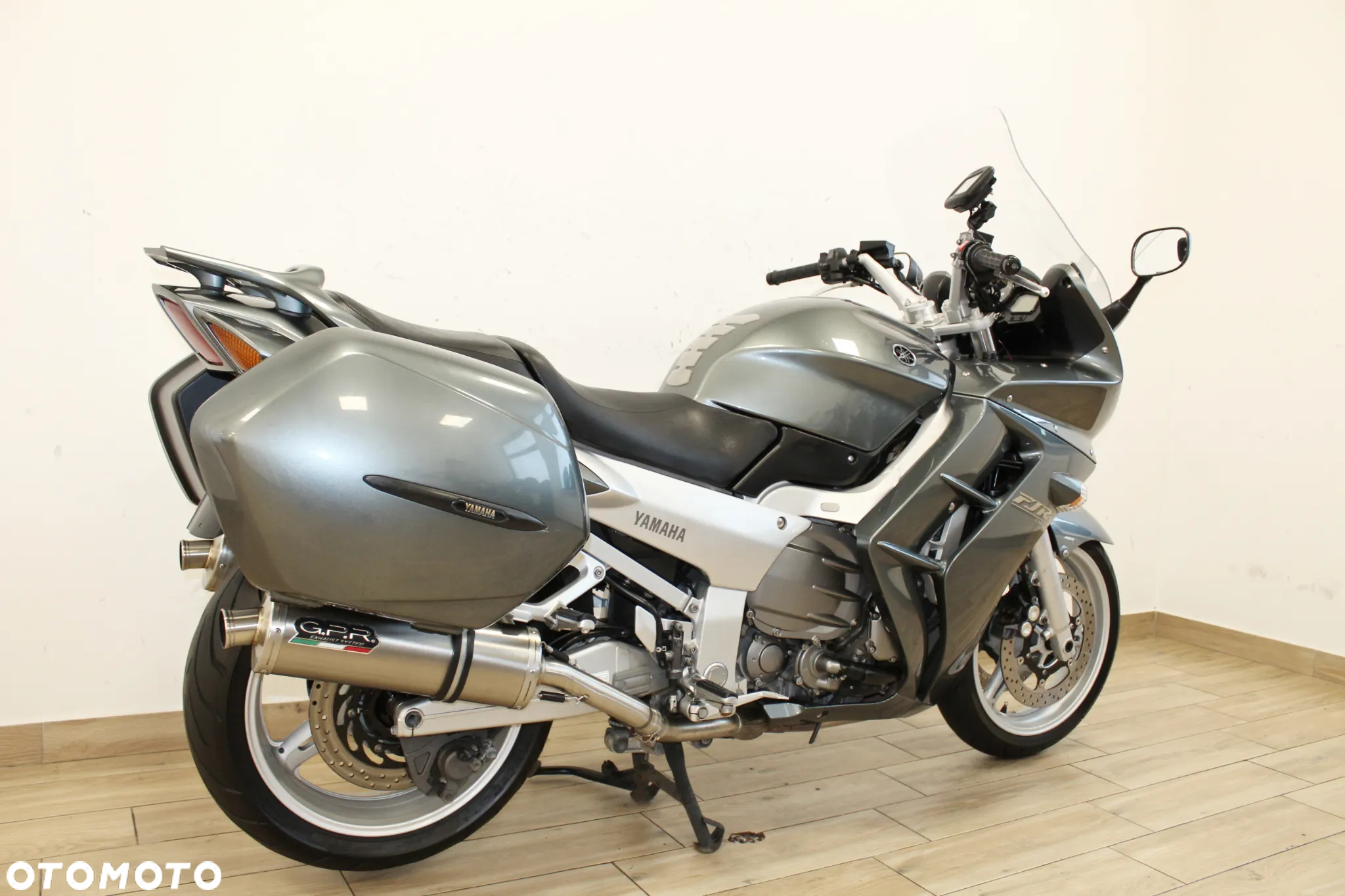 Yamaha FJR - 12
