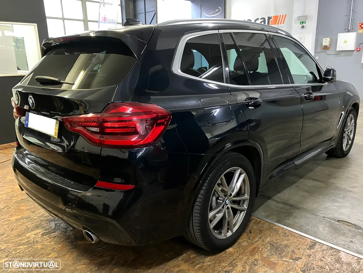 BMW X3 20 d xDrive Pack M - 4