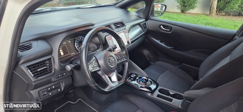 Nissan Leaf N-Connecta - 8