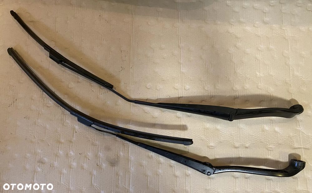 Ramiona wycieraczek Honda CR-V V lift 2021 OE przód - 1