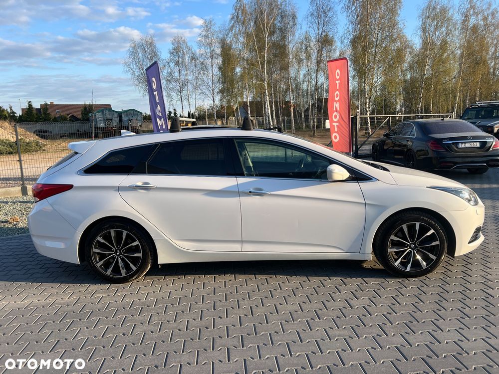 Hyundai i40 Kombi 1.7 CRDi DCT Premium - 9