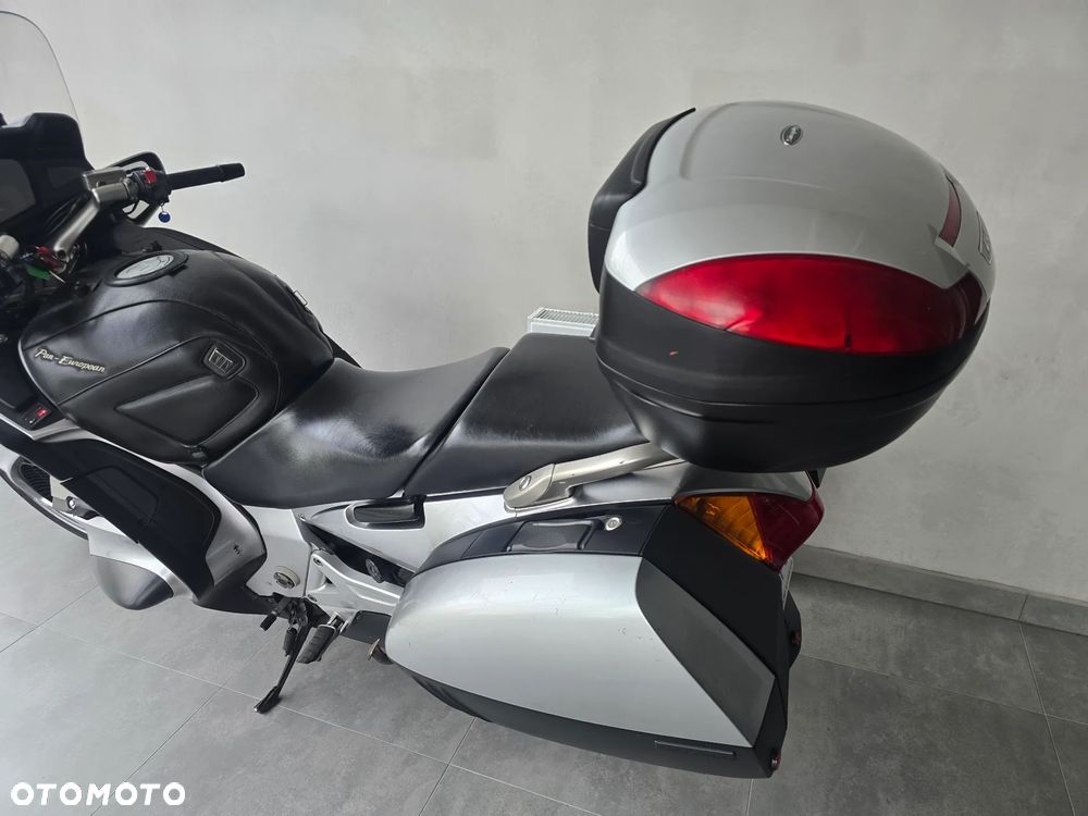 Honda ST - 17