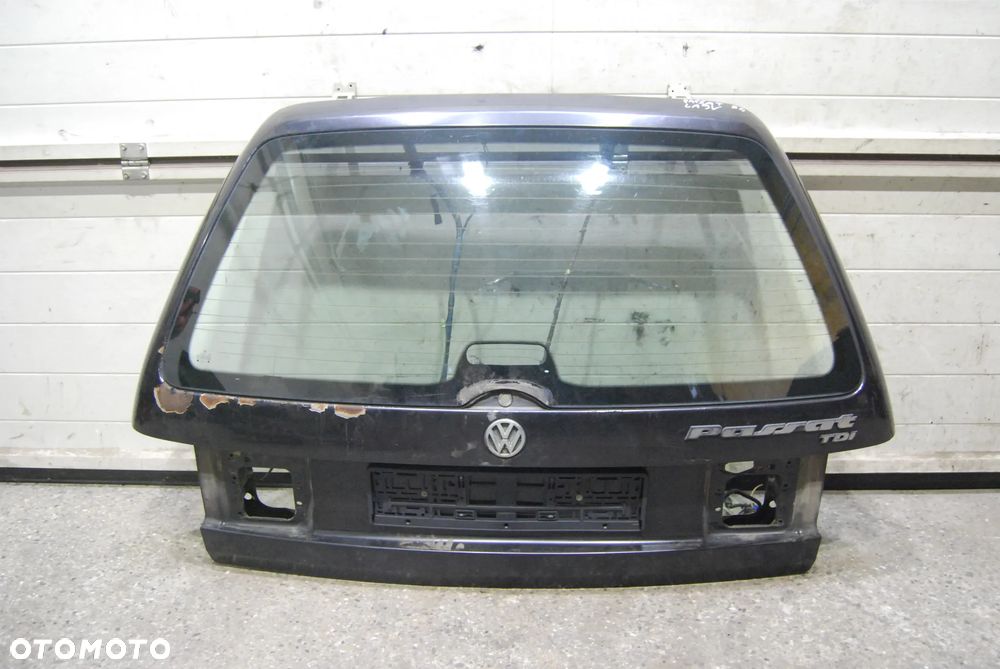KLAPA BAGAŻNIKA TYŁ TYLNA VW PASSAT B4 KOMBI LA9V - 2
