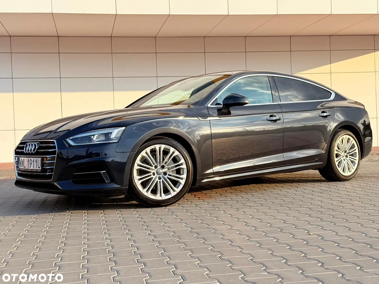 Audi A5 Sportback 2.0 TDI S tronic design - 33
