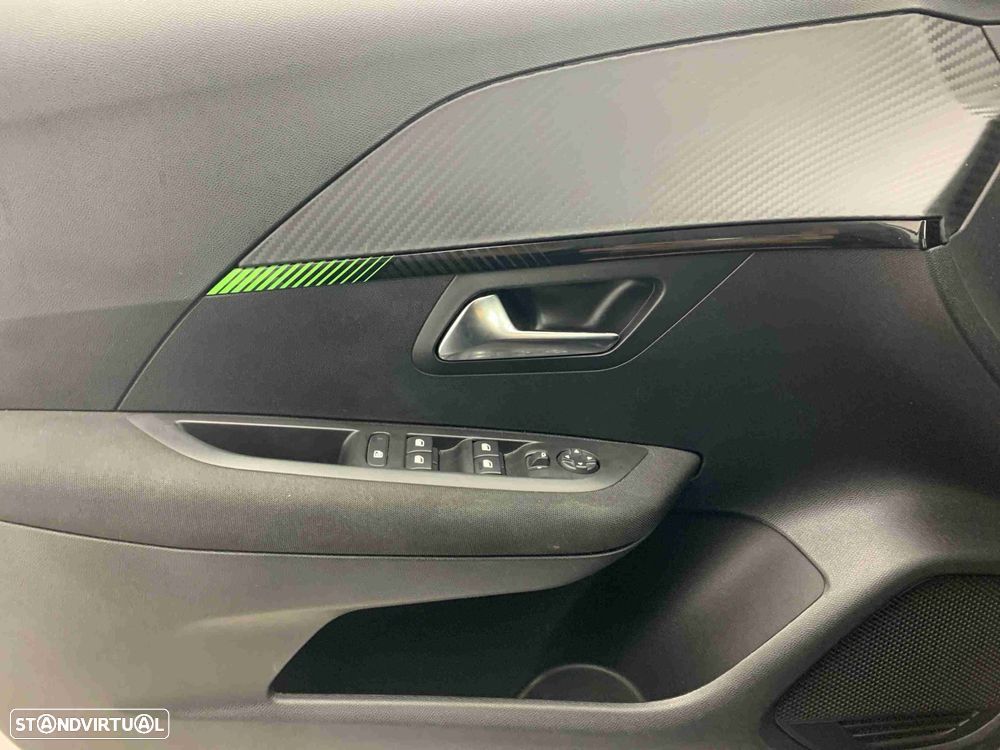 Peugeot 208 1.2 PureTech Active - 11