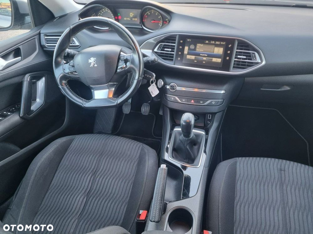 Peugeot 308 - 15