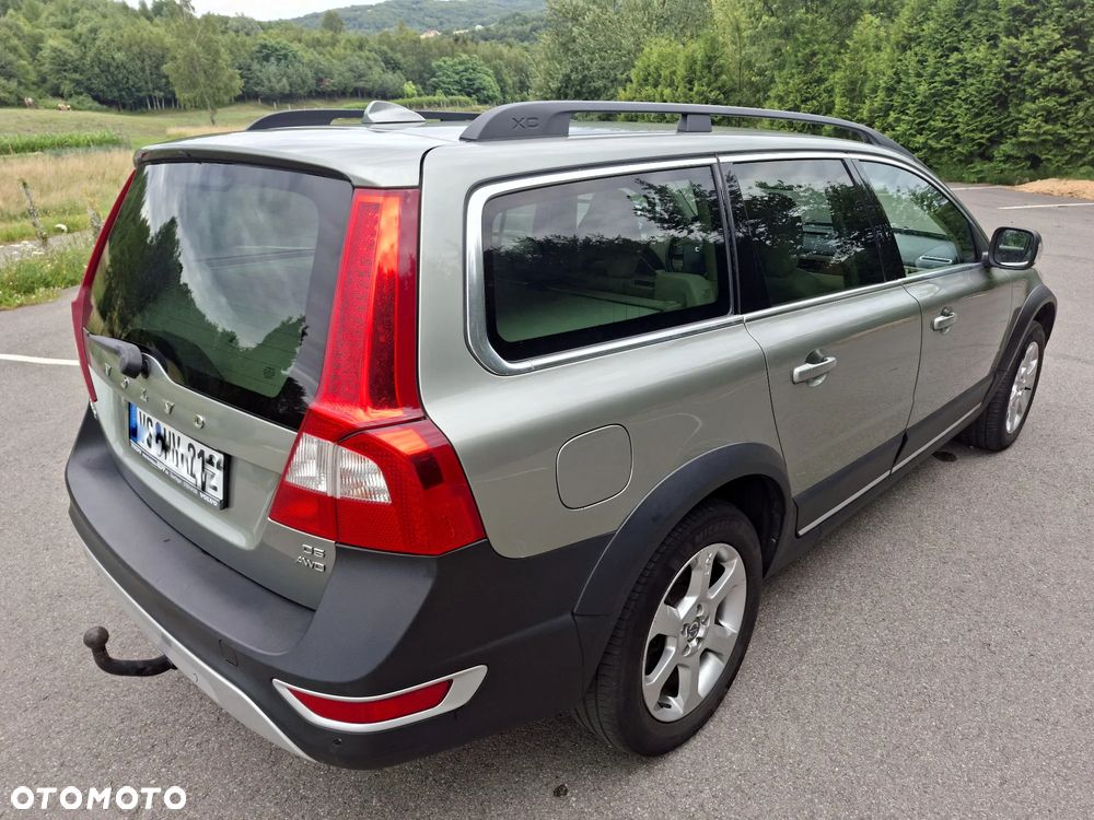 Volvo XC 70 D5 AWD Summum - 16