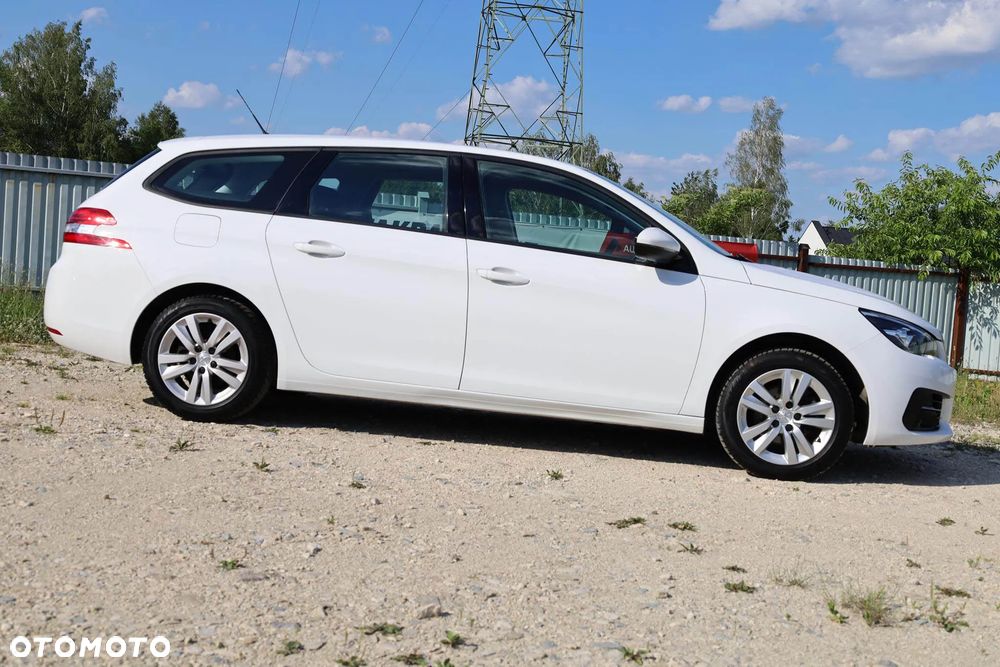 Peugeot 308 1.5 BlueHDi Active S&S EAT8 - 10
