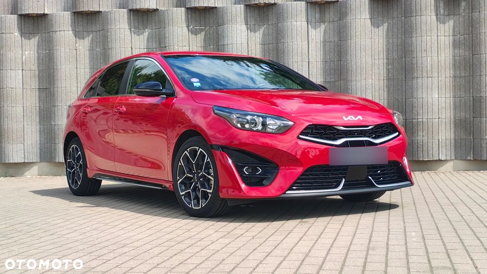 Kia Ceed 1.5 T-GDI MHEV GT-Line - 11