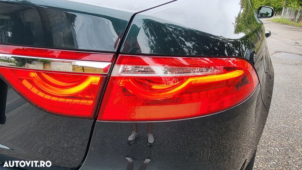 Jaguar XF - 22