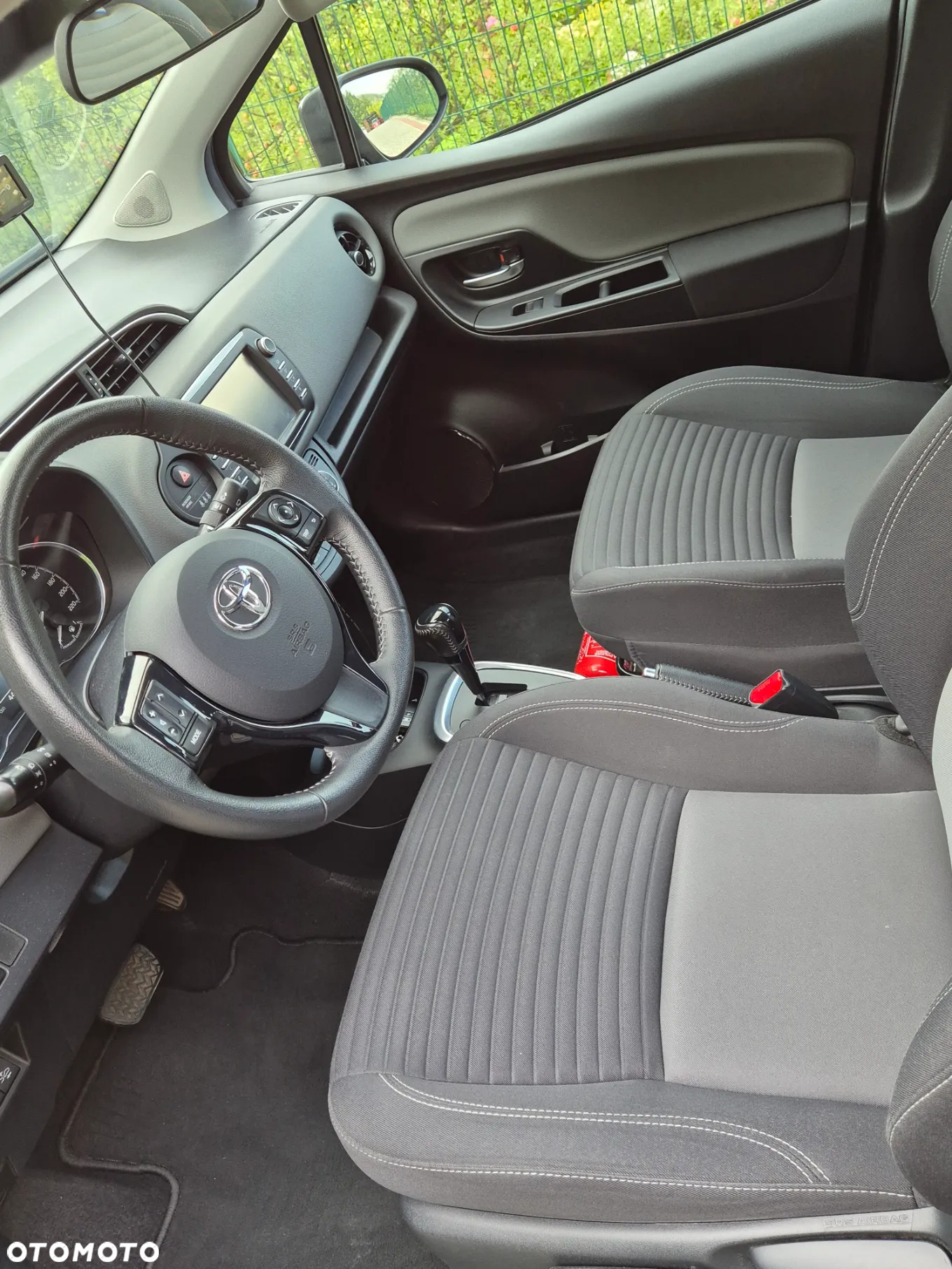 Toyota Yaris - 20