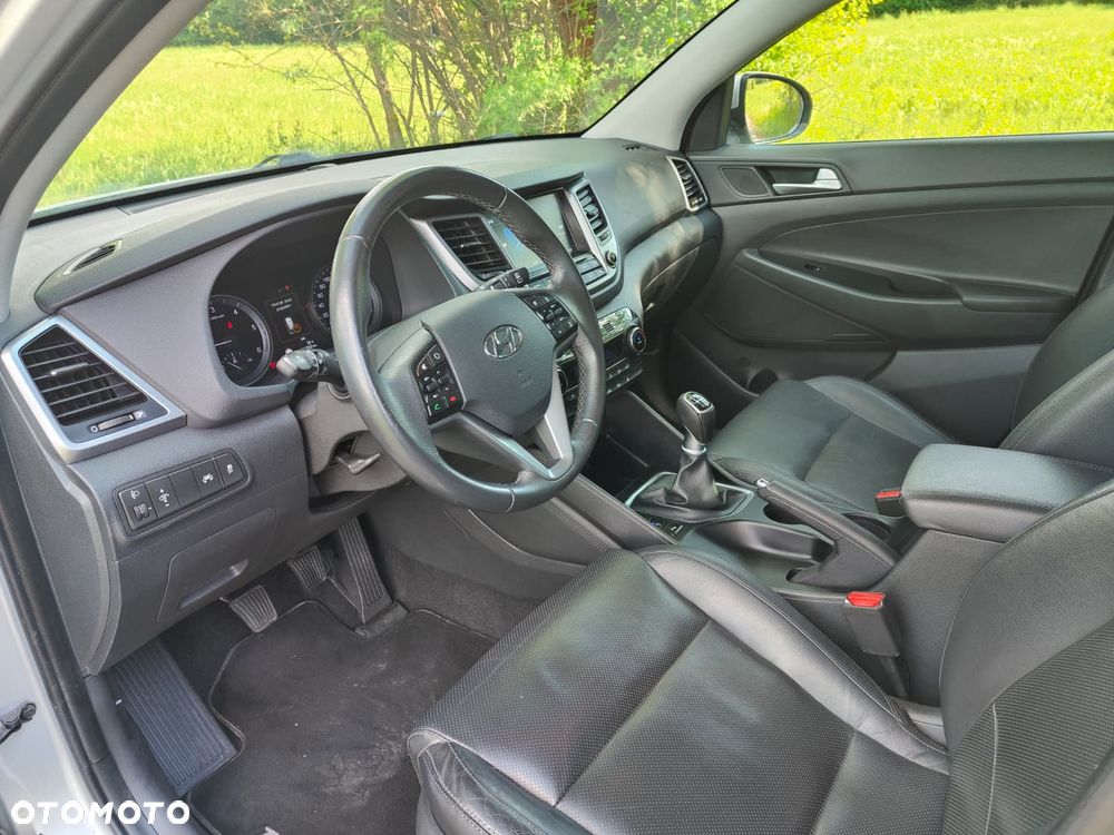 Hyundai Tucson blue 1.7 CRDi 2WD Style - 13