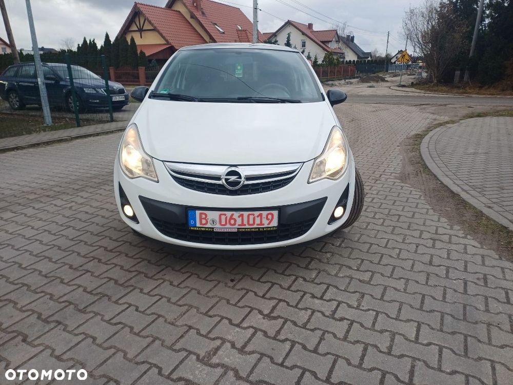 Opel Corsa 1.4 16V Edition - 5