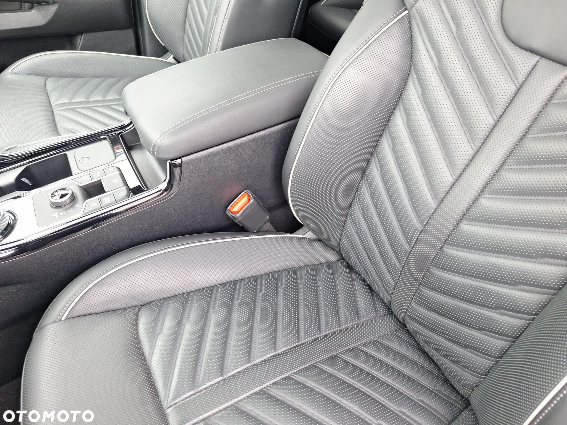 Kia Sorento - 12
