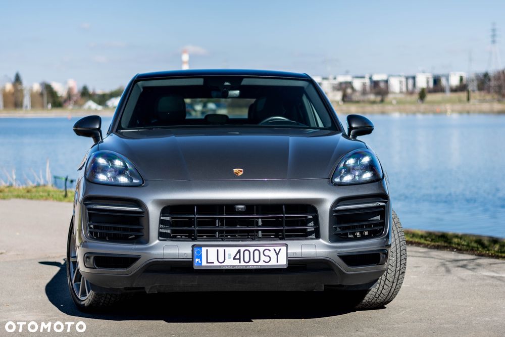 Porsche Cayenne Coupe E-Hybrid - 7