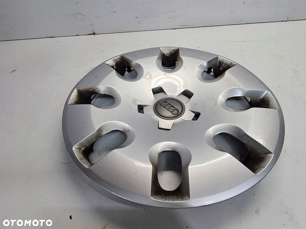 KOŁPAK ORYGINALNY AUDI A1 8X 8X0601147 R15 - 3