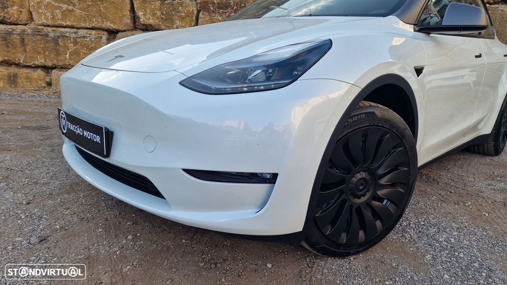 Tesla Model Y Long Range Tração Integral - 11
