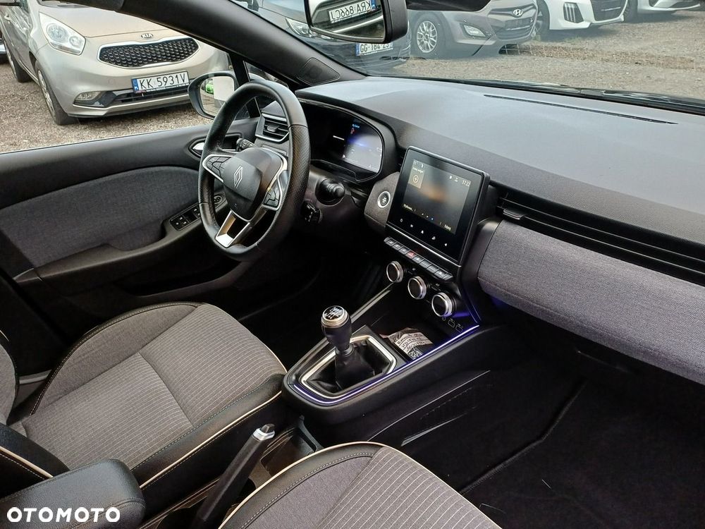 Renault Clio TCe 100 INTENS - 15