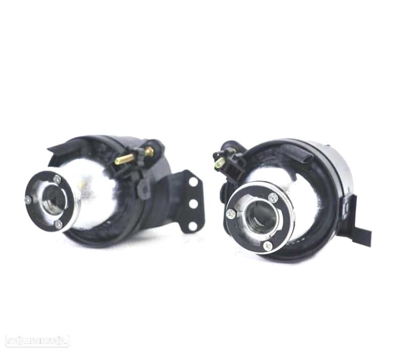 FARÓIS NEVOEIRO COM PROJECTOR PÁRA-CHOQUES BMW TIPO M - 2