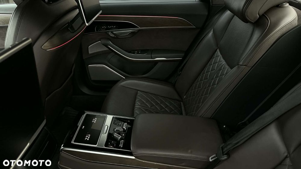 Audi A8 3.0 TFSI L Quattro - 10