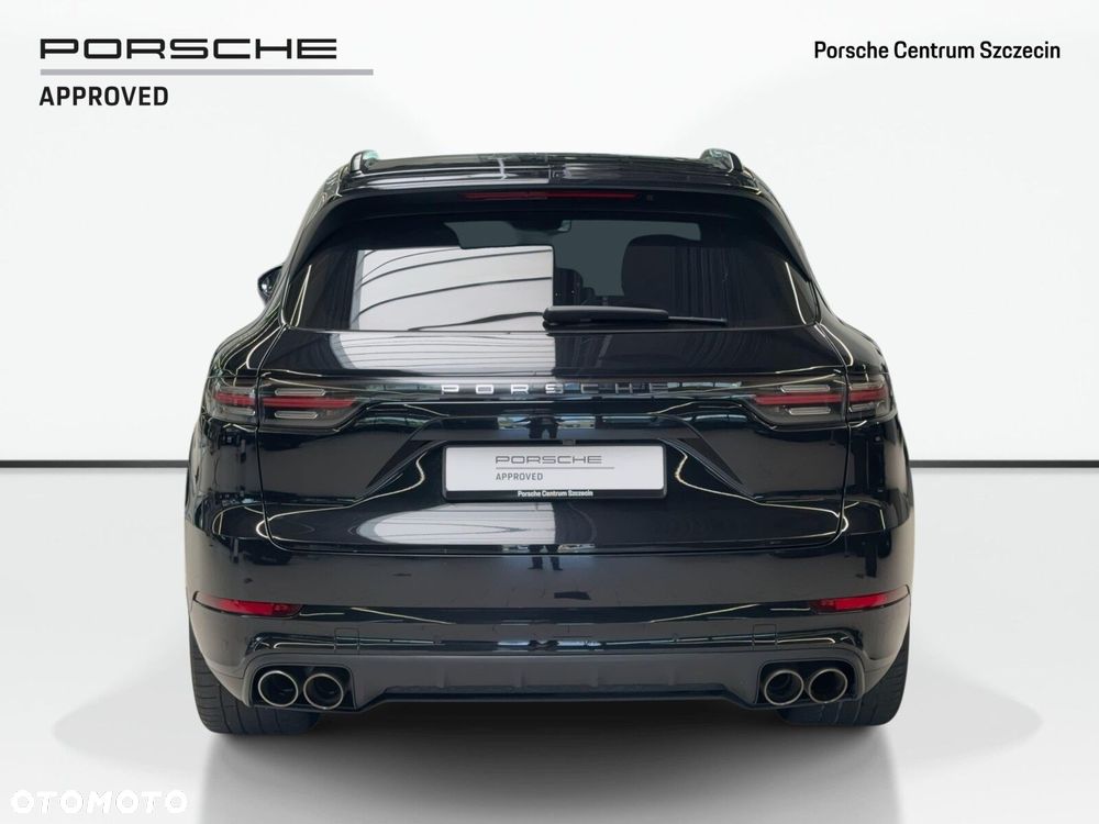Porsche Cayenne - 5