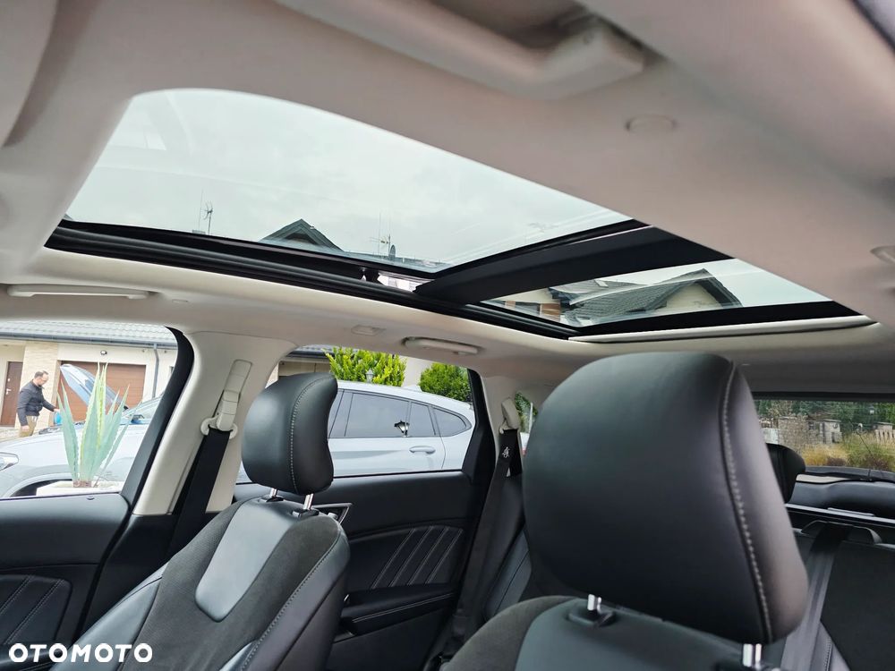 Ford Edge 2.0 TDCi Bi-Turbo 4x4 ST-LINE - 24