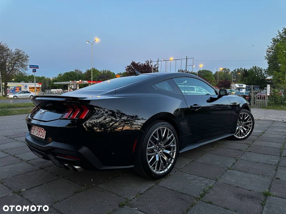 Ford Mustang 2.3 Eco Boost - 5