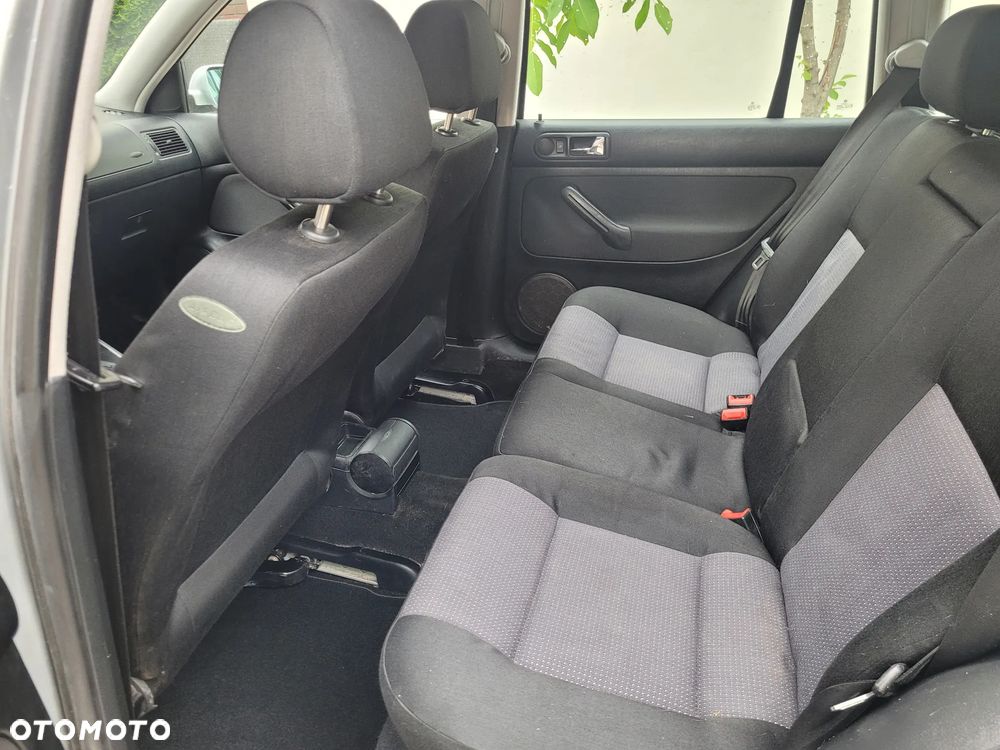 Volkswagen Golf ver-1-6-automatik-comfortline - 9