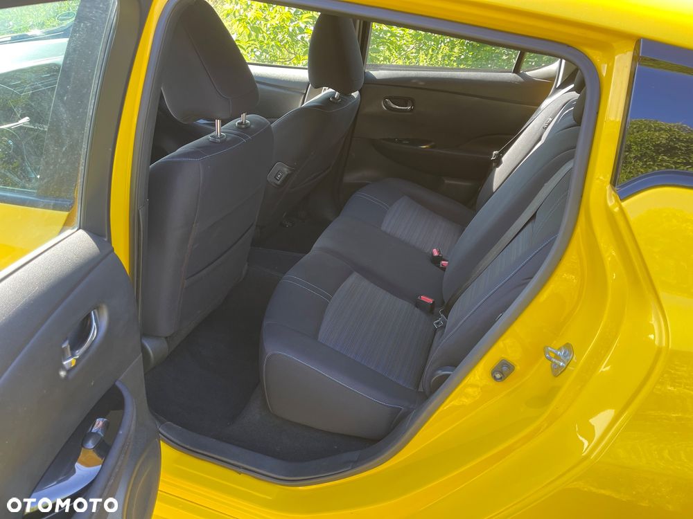 Nissan Leaf - 11