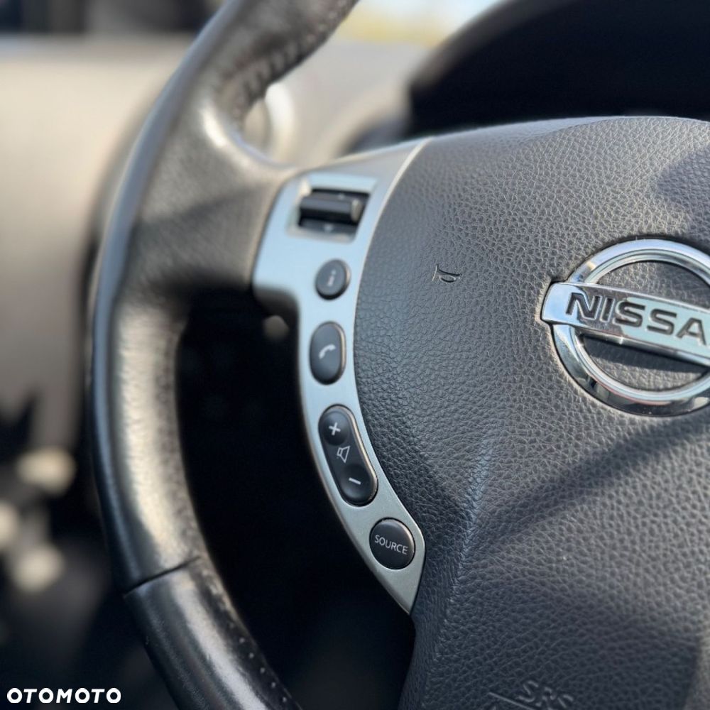 Nissan Qashqai 1.6 DCi ALL-MODE 4x4i TEKNA - 23