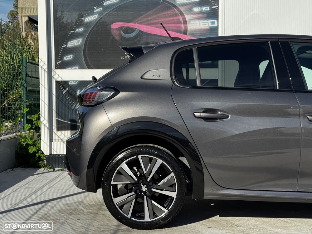Peugeot 208 1.2 PureTech GT EAT8 - 12