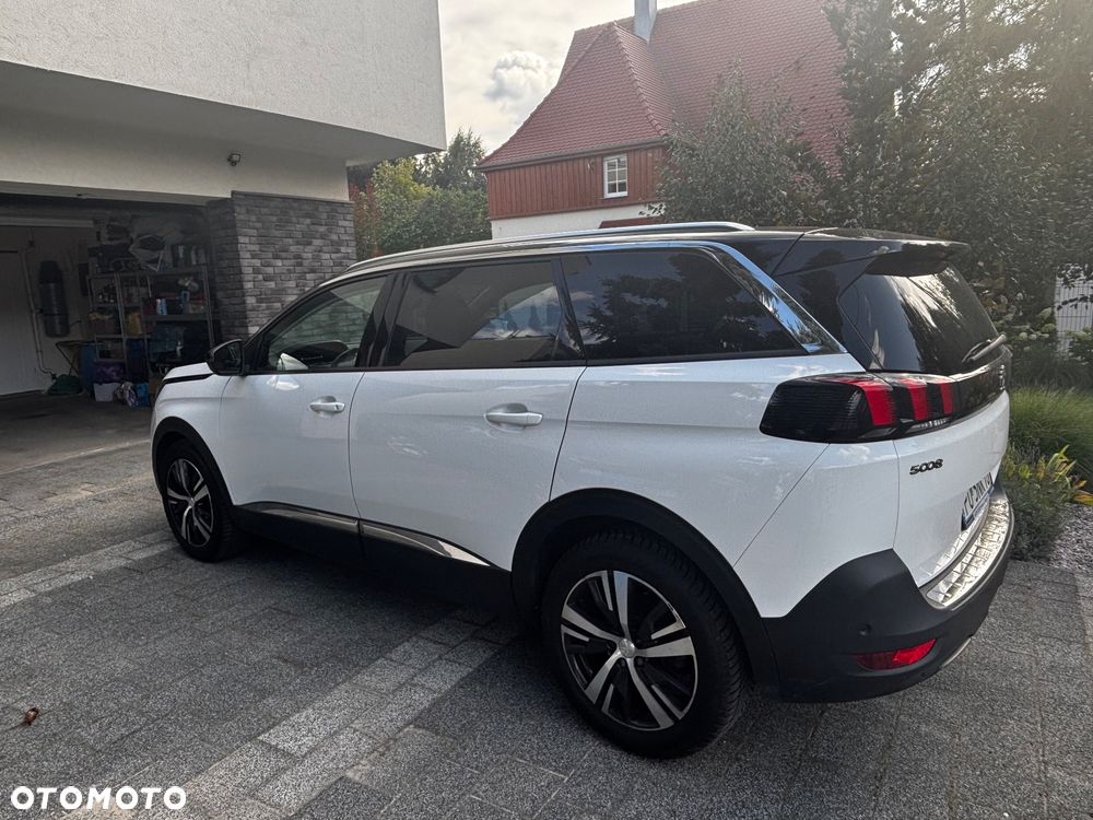 Peugeot 5008 1.2 PureTech Allure S&S EAT8 - 2