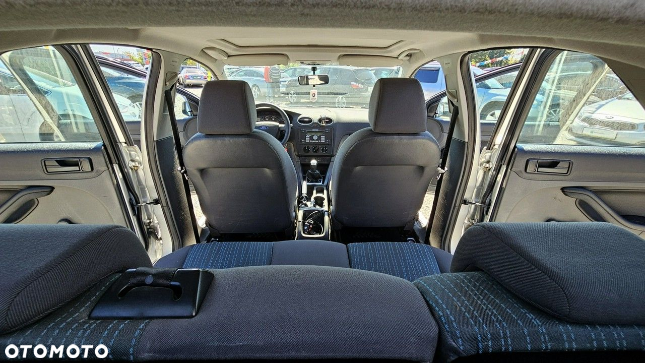 Ford Focus - 20