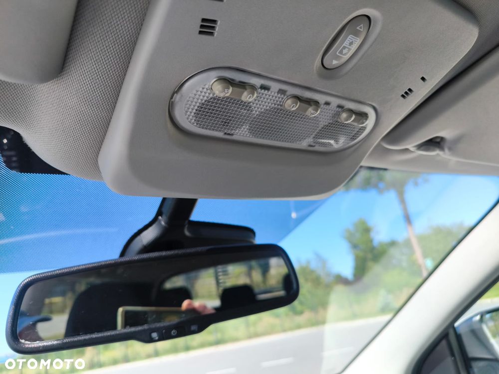 Nissan Qashqai 1.5 dCi Visia - 32