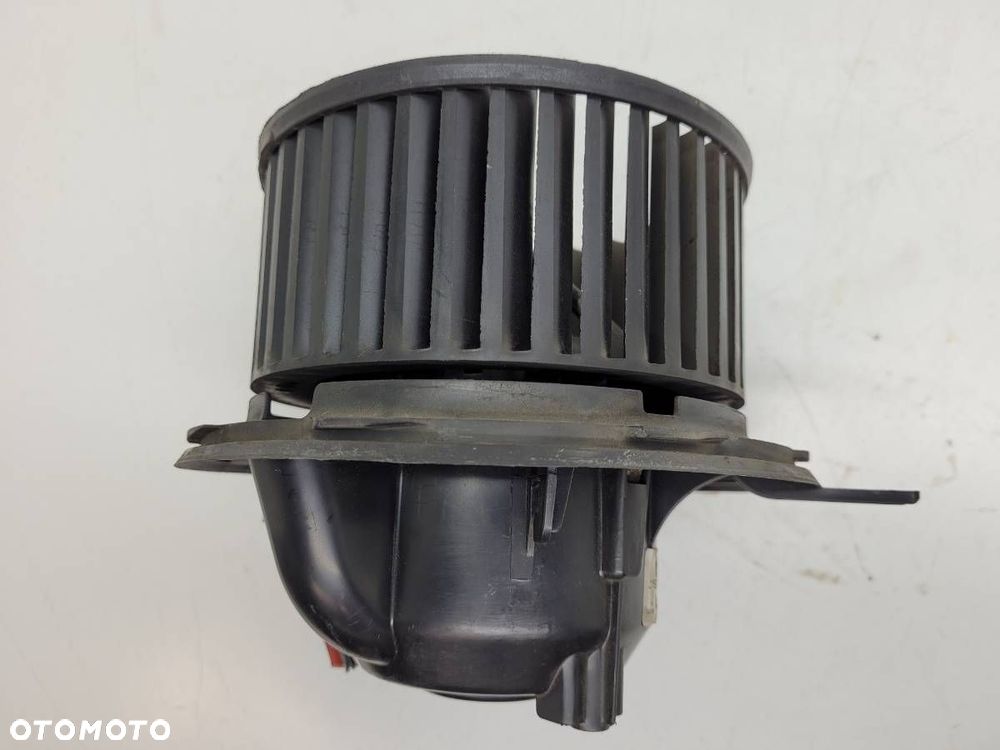 WENTYLATOR DMUCHAWA NAWIEWU AUDI A3 8P EUROPA - 5