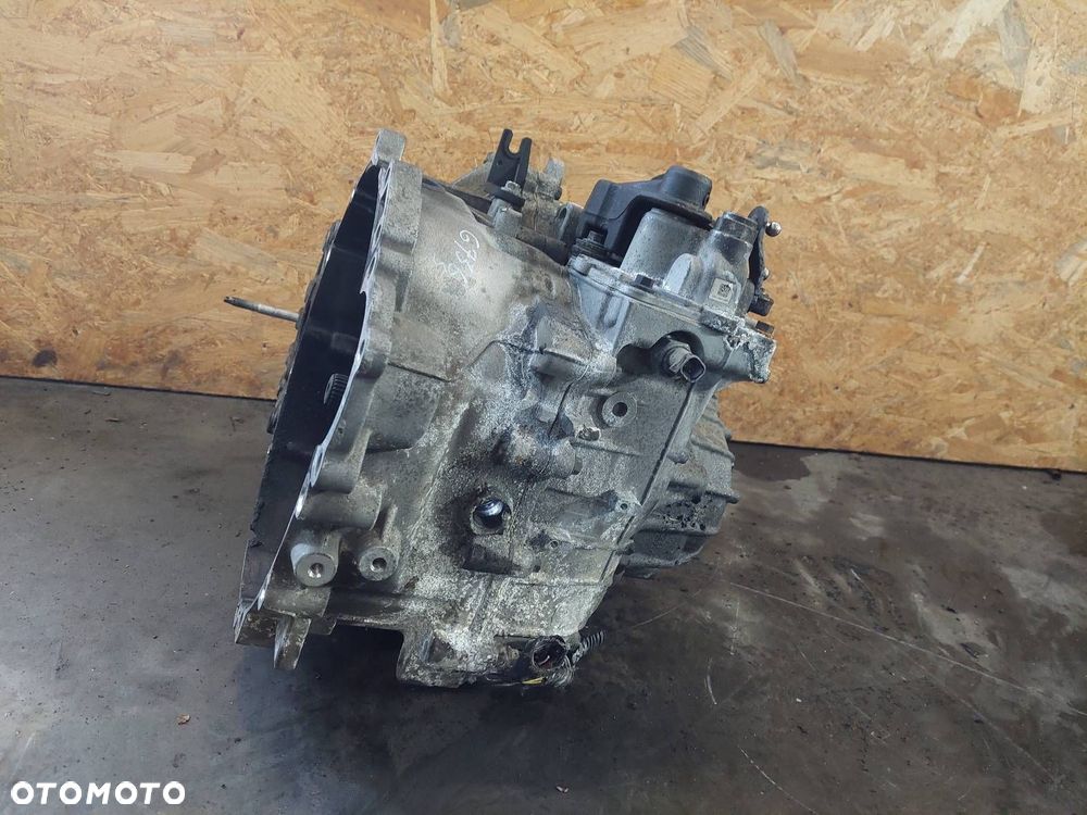 SKRZYNIA BIEGÓW VOLVO XC60 I LIFT 2.0 D3 MANUAL 6 BIEGÓW CG9R7002LB - 2