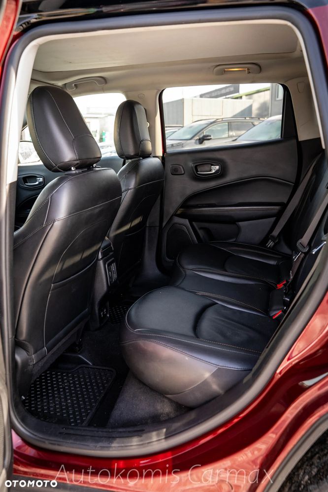 Jeep Compass - 21