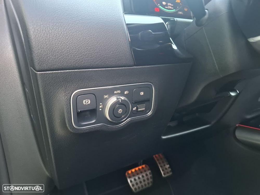 Mercedes-Benz EQA 250 AMG Line - 38