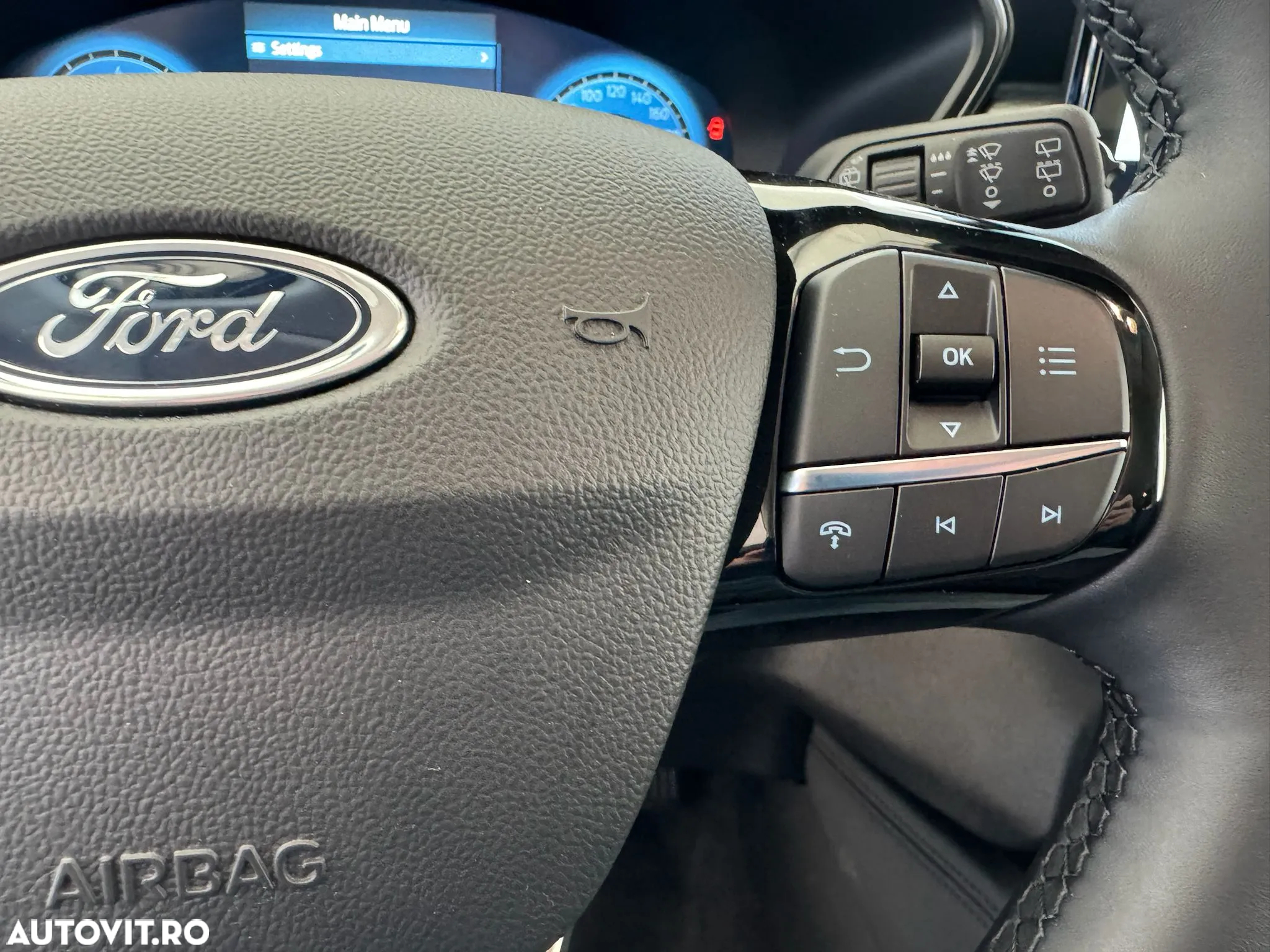 Ford Kuga - 16