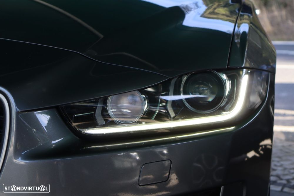 Jaguar XE 2.0 D R-Sport - 9