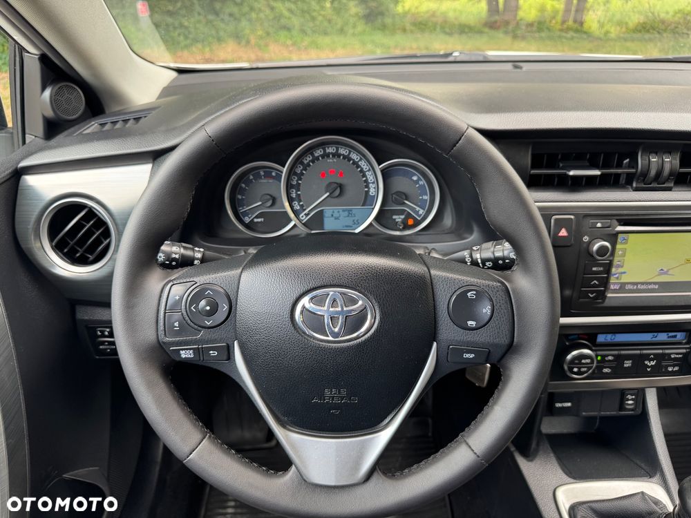 Toyota Auris 1.4 D-4D Comfort - 30