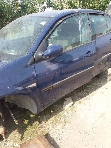 Dezmembram Renault Megane 2 1.6,16V - 4