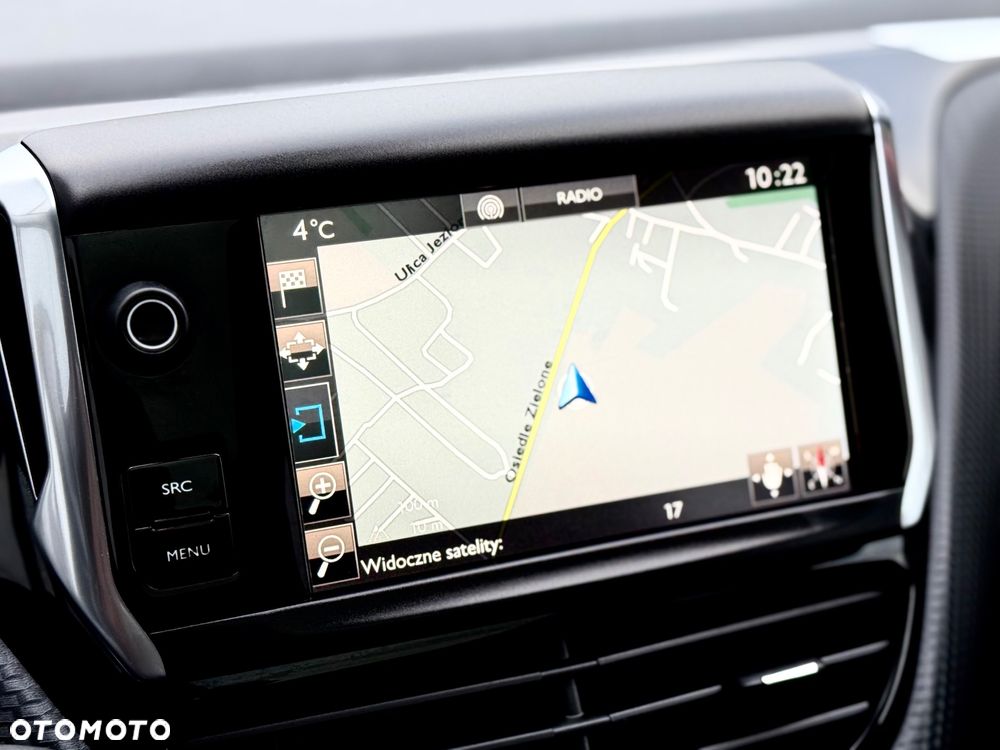 Peugeot 2008 1.6 BlueHDi Allure S&S - 34