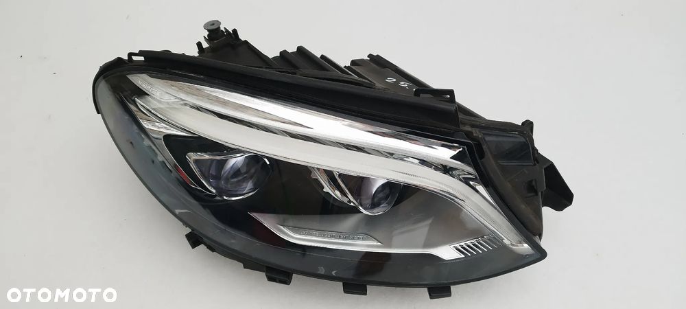 Lampa Przednia Prawa Mercedes GLE W166 2015-2019 Full Led Inteligent System Idealna Oryginał A1669067602
