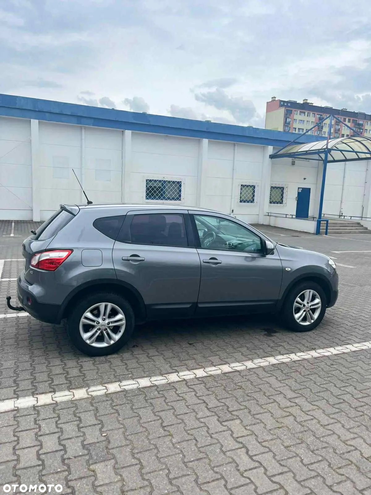 Nissan Qashqai - 2