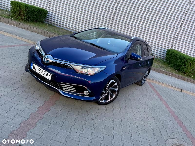 Toyota Auris 1.8 HSD Luna - 18