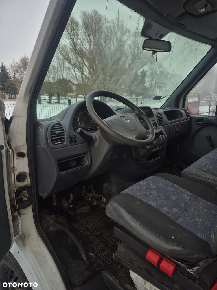 Mercedes-Benz Sprinter - 6