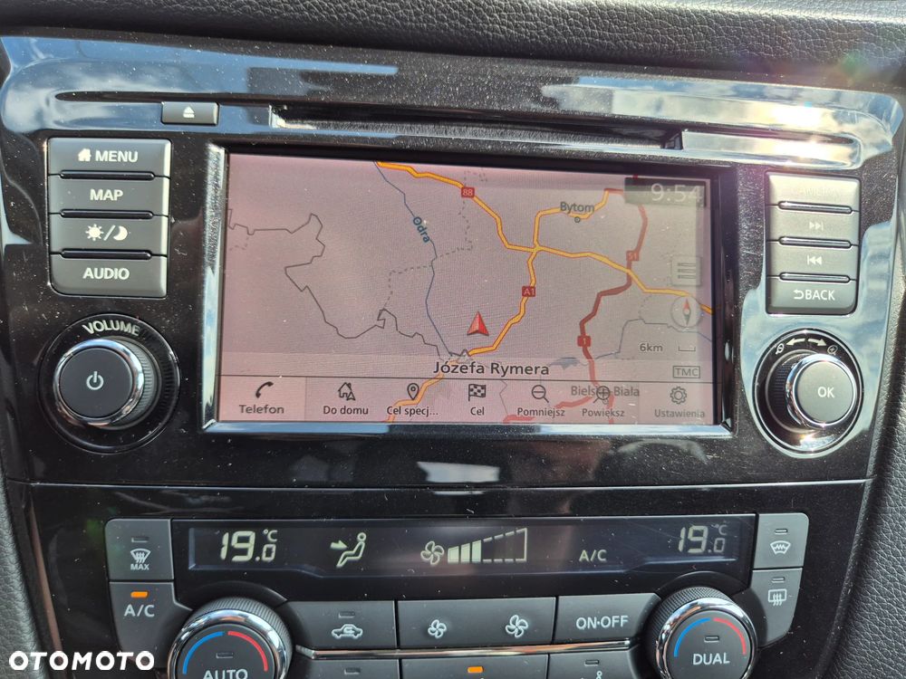 Nissan Qashqai 1.3 DIG-T N-Connecta - 11