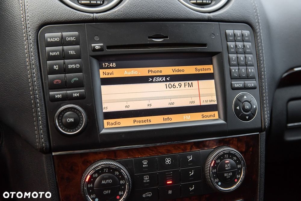 Mercedes-Benz GL 450 - 28