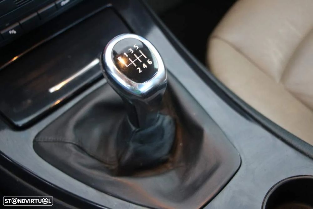 BMW 320 d Cabrio - 10